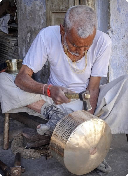Man Pot Making Gujarat
